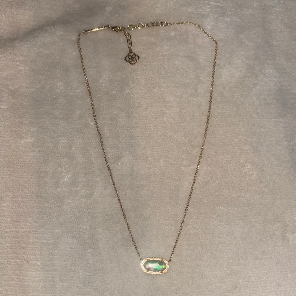 Kendra Scott necklace - Picture 2 of 2